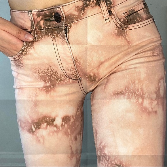 Green Bleached Skinny Jeans - Picture 3 of 6